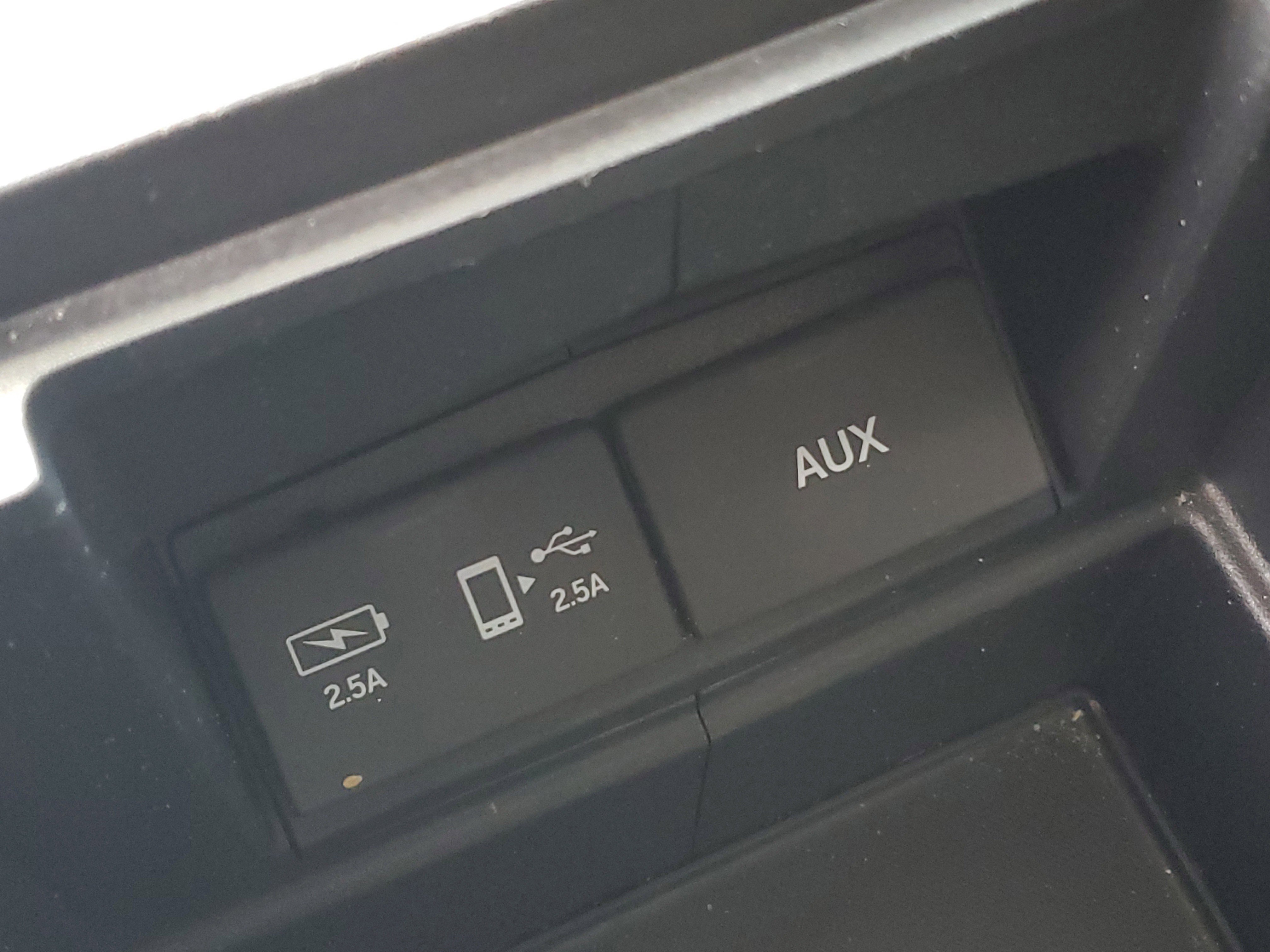 Used 2019 Honda Odyssey Elite image 9