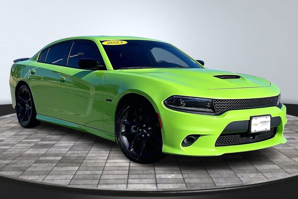 Used 2023 Dodge Charger R/T w/ Plus Group image 12