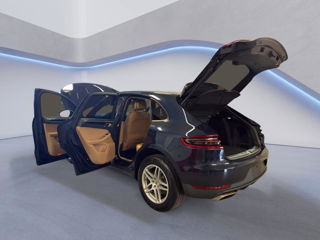 Used 2017 Porsche Macan AWD/4WD image 10