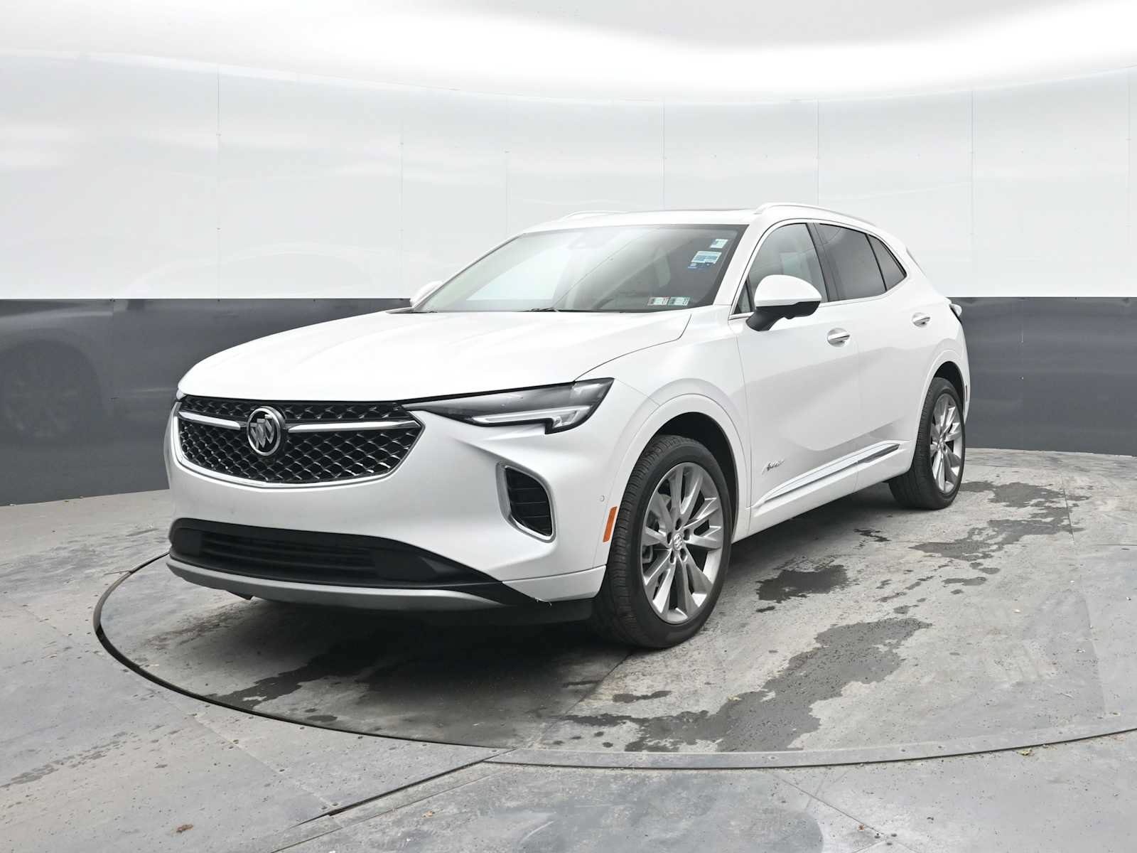 Used 2023 Buick Envision Avenir AWD/4WD image 5