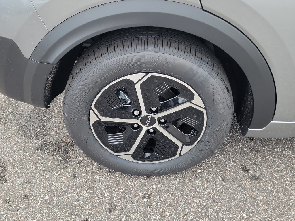 New 2026 Kia Niro EX FWD image 38