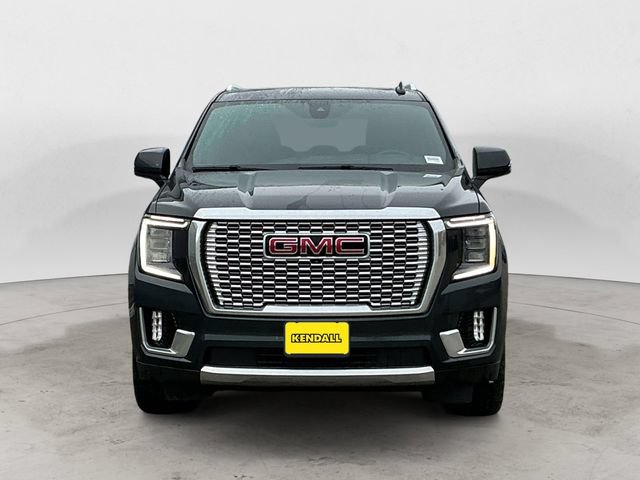 Used 2021 GMC Yukon Denali w/ Denali Premium Package AWD/4WD image 8