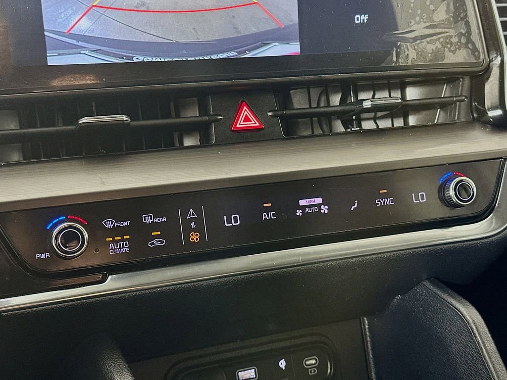 Certified 2023 Kia Sportage EX image 24