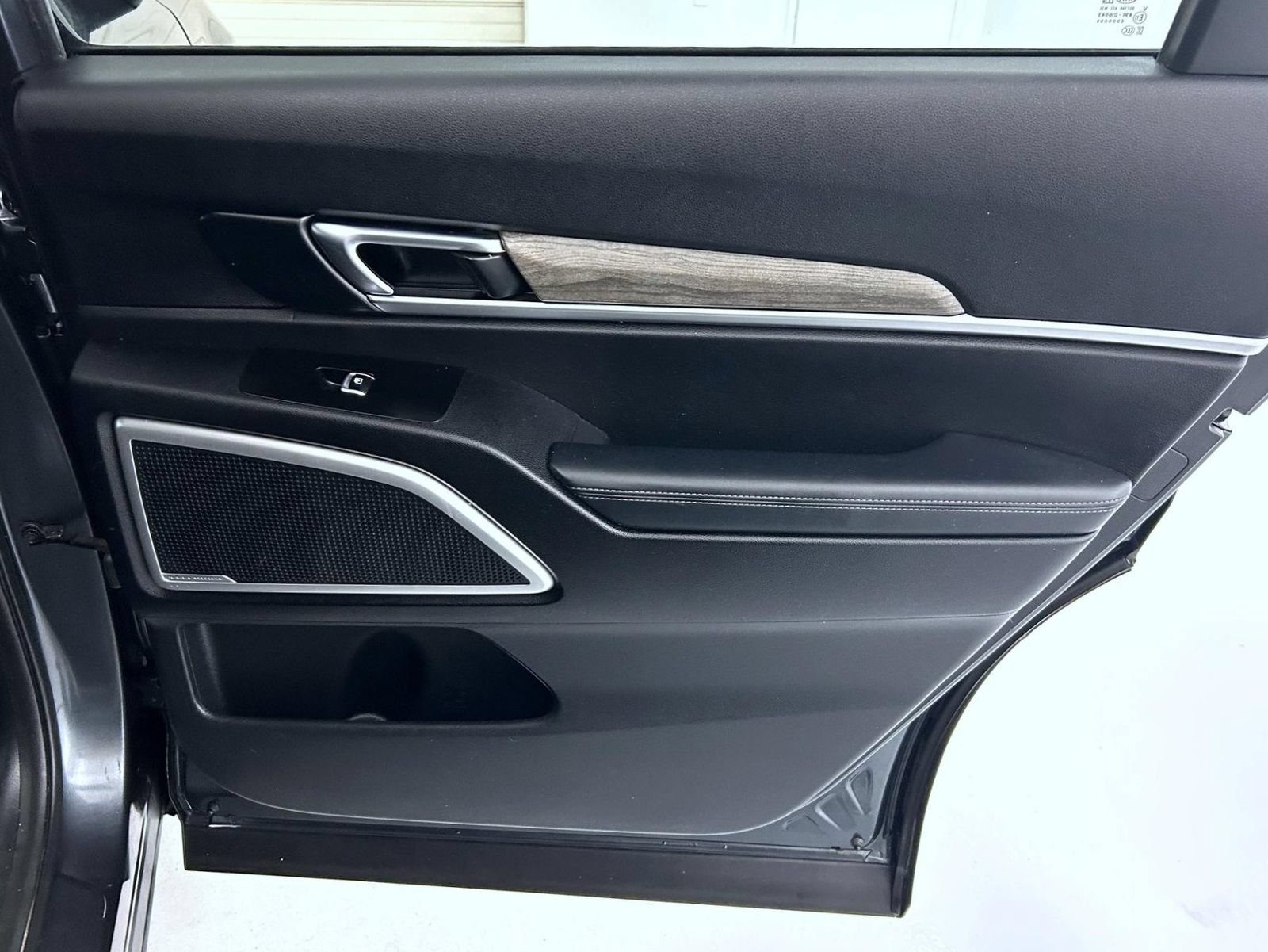 Used 2020 Kia Telluride EX AWD/4WD image 17