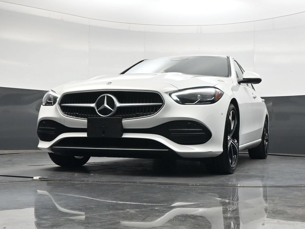 Used 2025 Mercedes-Benz C 300 Sedan image 47
