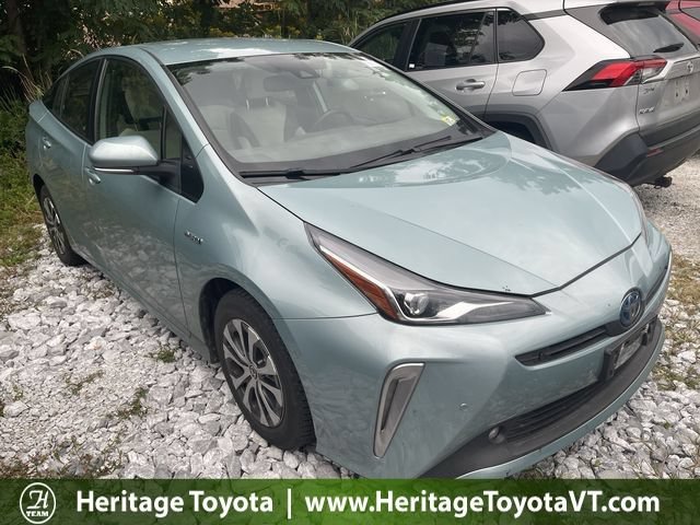 Used 2022 Toyota Prius XLE AWD/4WD image 1