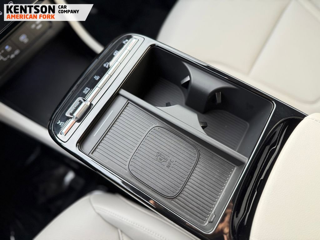 Used 2025 Hyundai Tucson Limited image 27