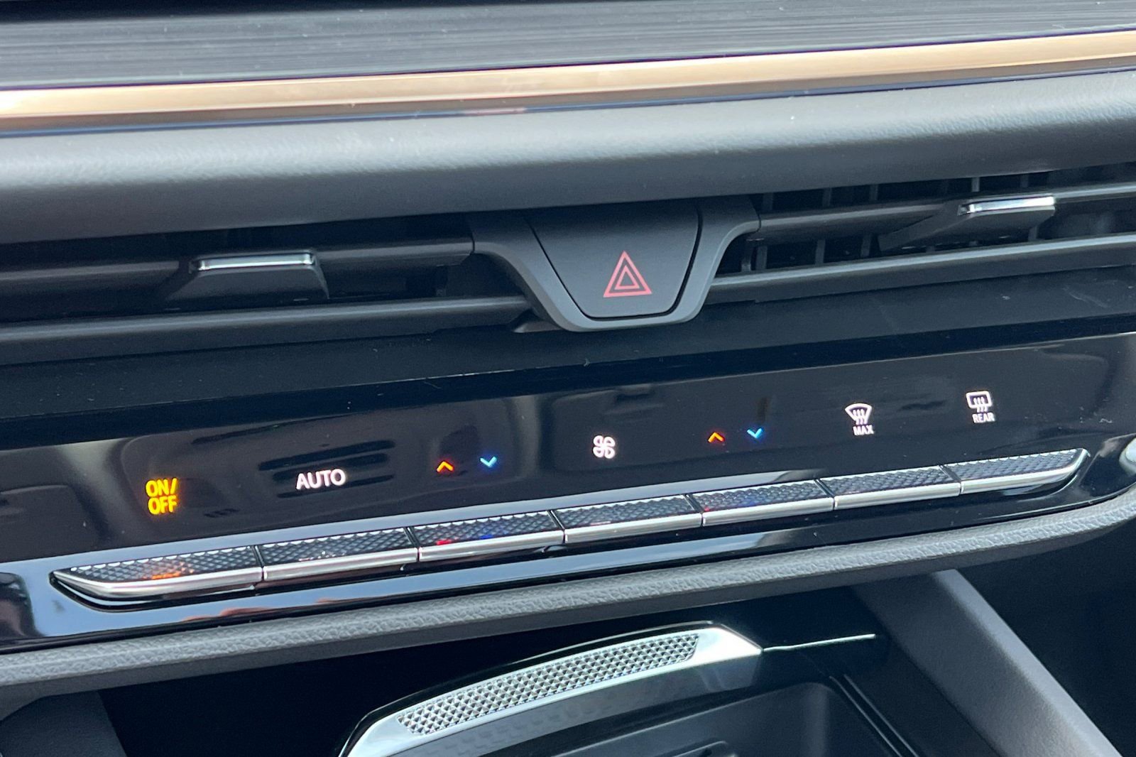 New 2026 Buick Envision Avenir image 20