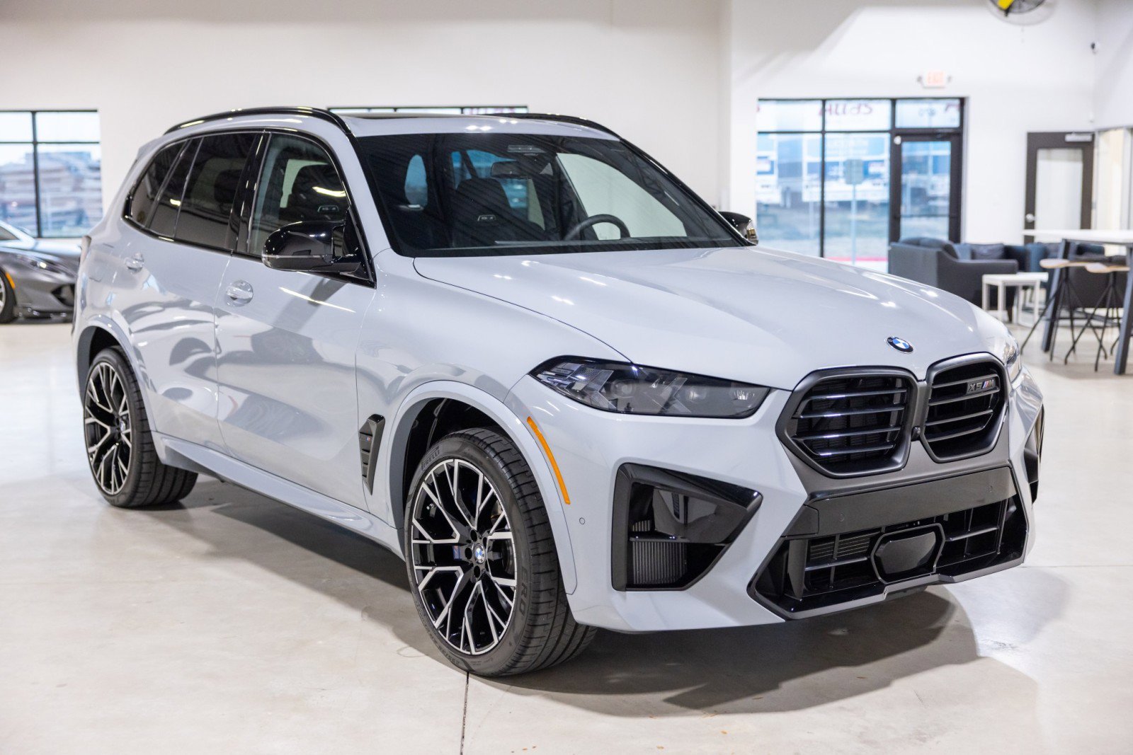 Used 2026 BMW X5 M Competition w/ Executive Package image 10