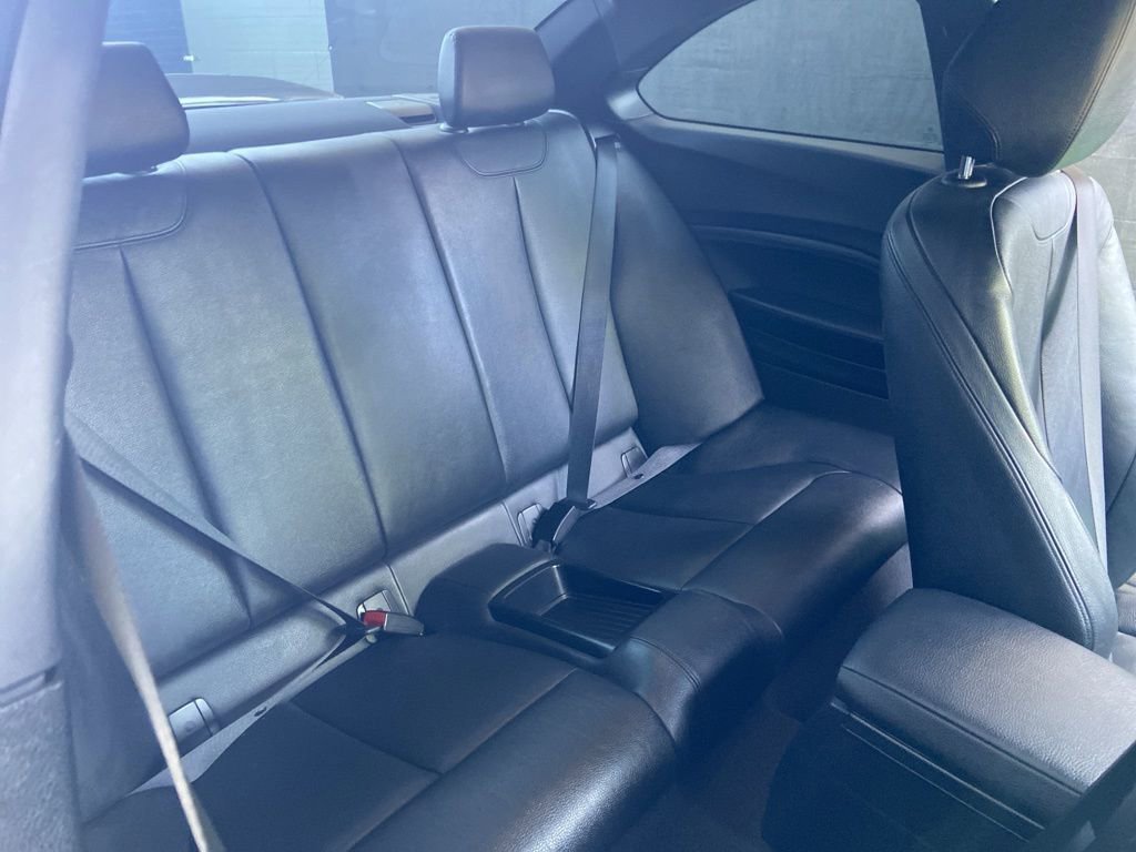 Used 2016 BMW M235i Coupe RWD image 24