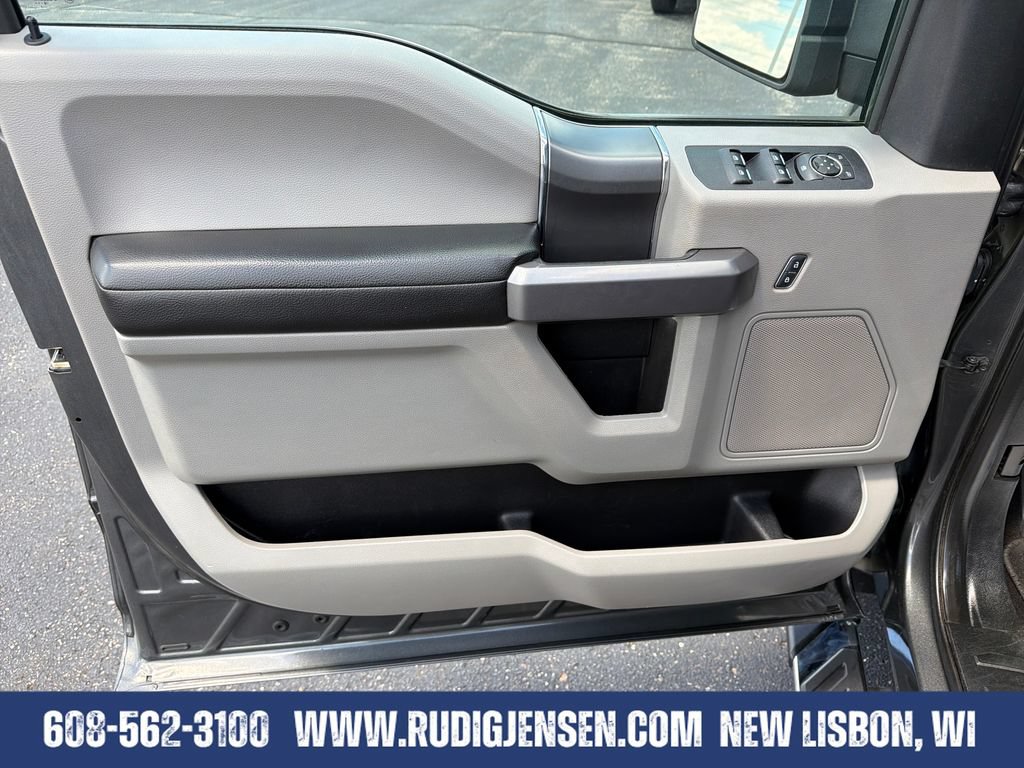 Used 2018 Ford F150 XLT w/ Equipment Group 302A Luxury AWD/4WD image 10