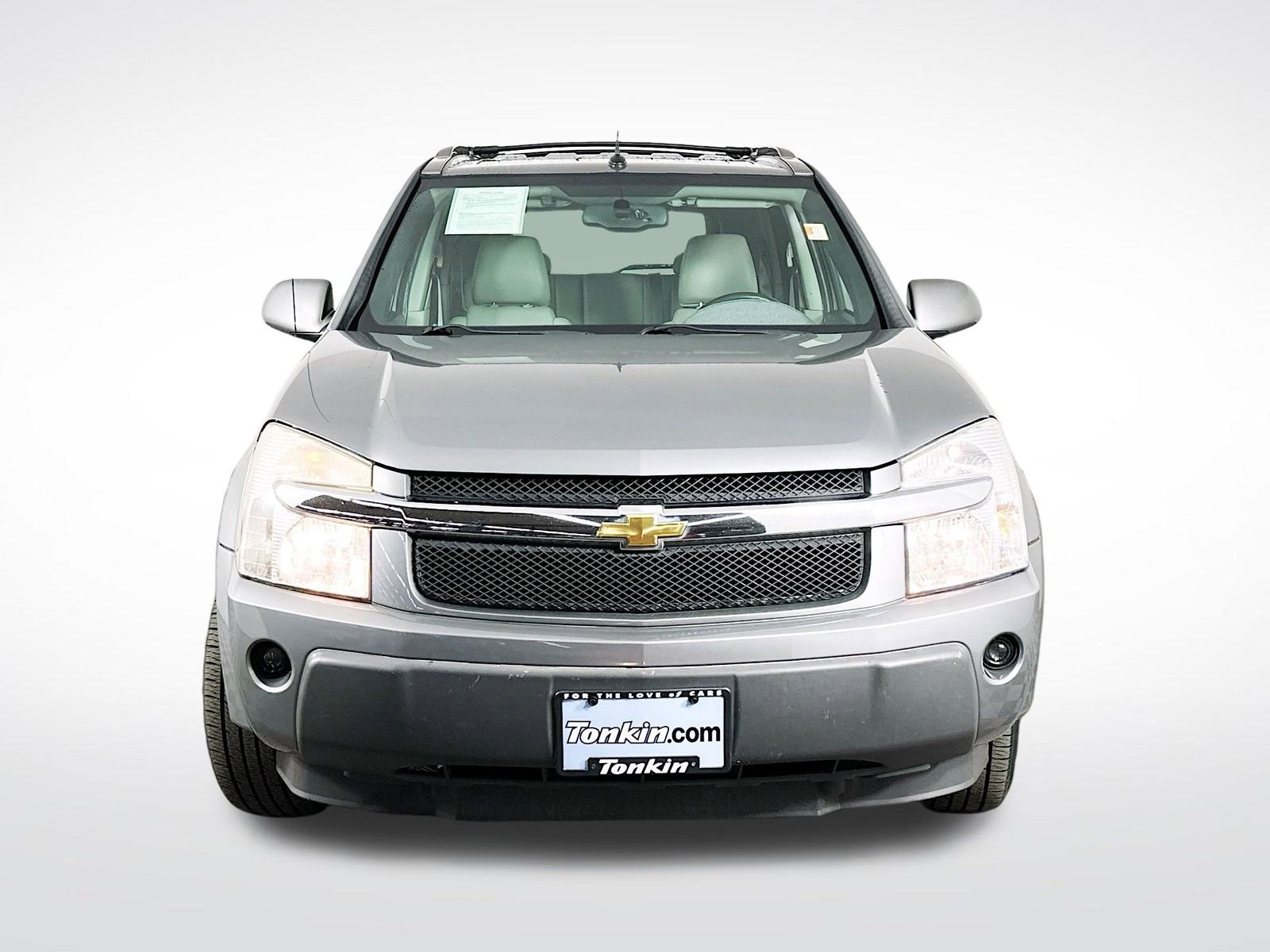 Used 2006 Chevrolet Equinox LT w/ LT Preferred Equipment Group AWD/4WD image 2