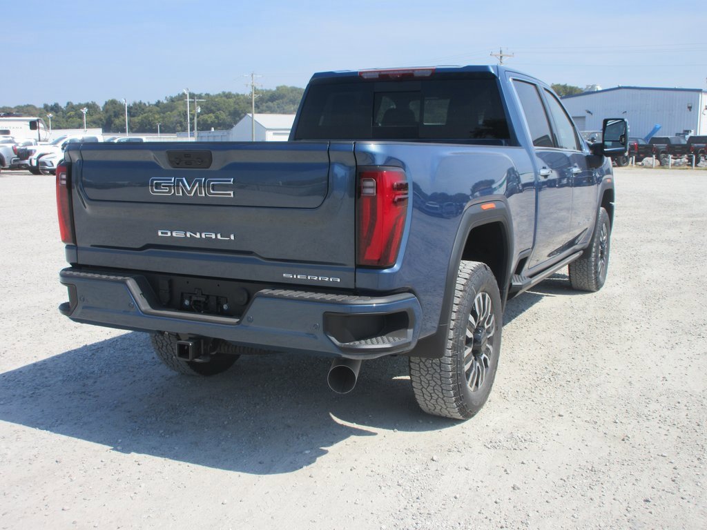 New 2026 GMC Sierra 2500 Denali Ultimate image 4