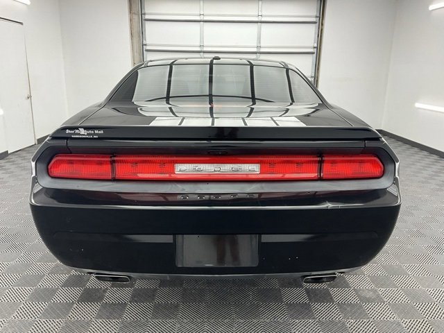Used 2012 Dodge Challenger R/T image 21