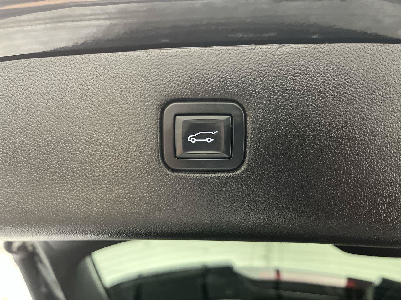 Used 2019 Chevrolet Blazer RS AWD/4WD image 35