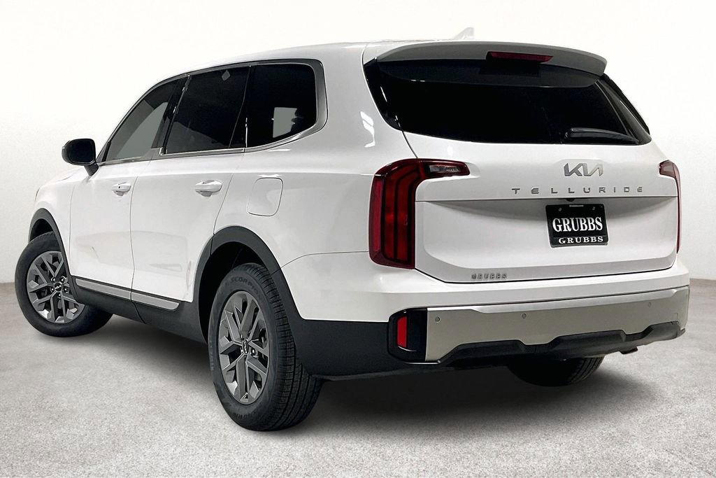 Used 2024 Kia Telluride LX image 15