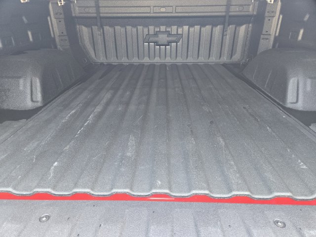 Used 2025 Chevrolet Silverado 1500 LT AWD/4WD image 27