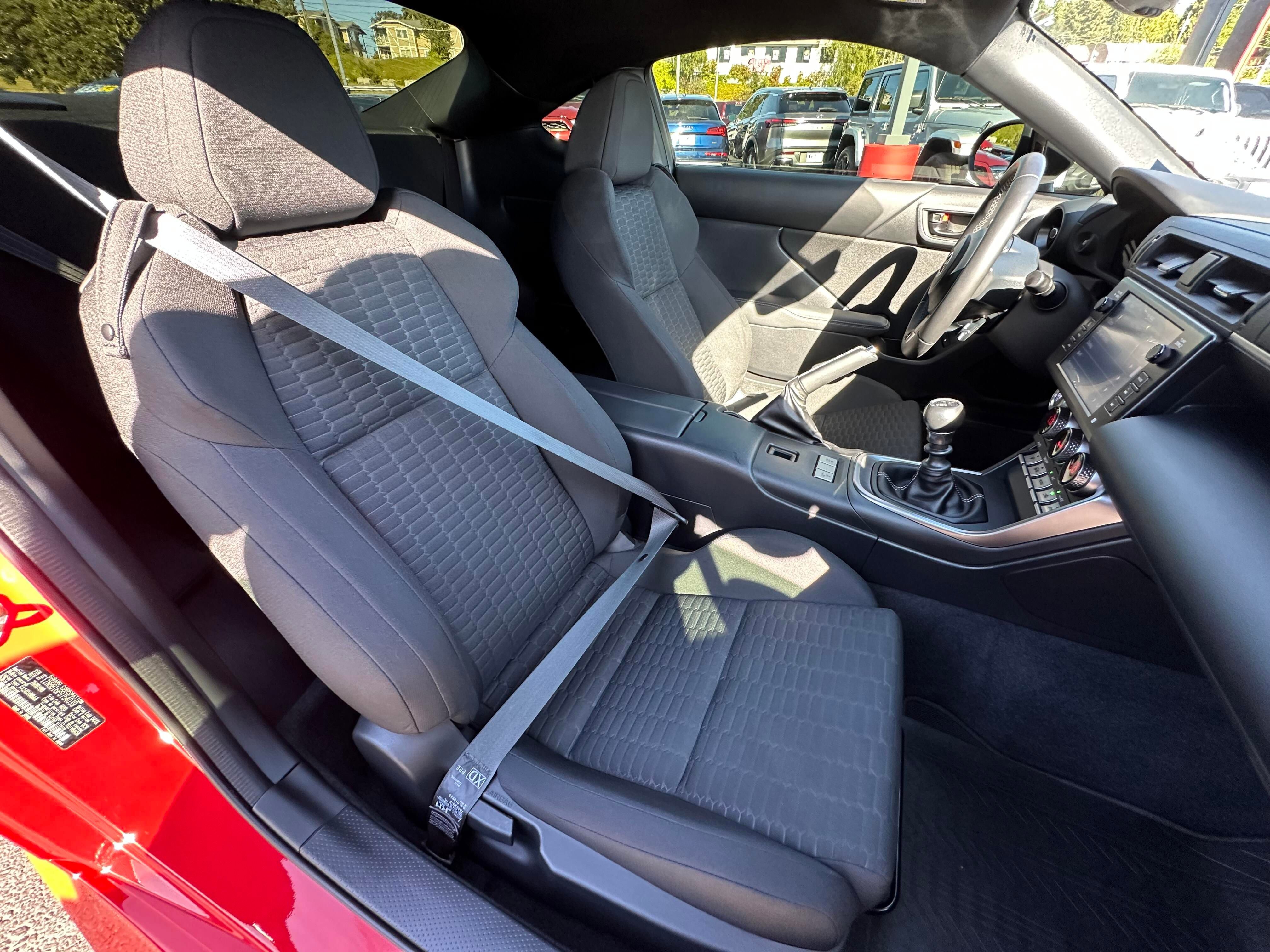 Used 2023 Toyota GR86 image 14