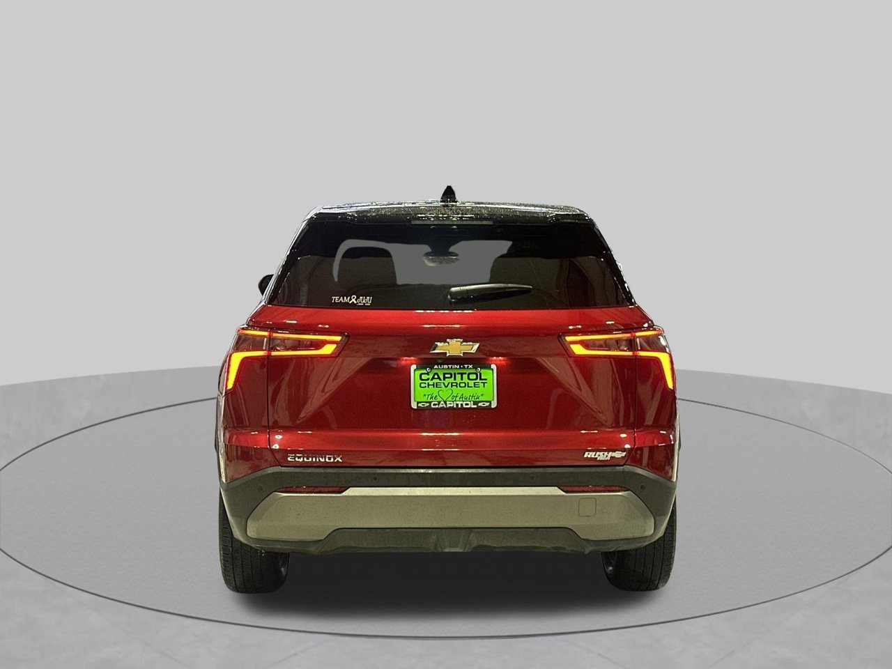 Used 2026 Chevrolet Equinox LT FWD image 4