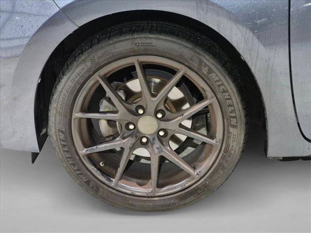 Used 2017 Toyota Corolla LE FWD image 9