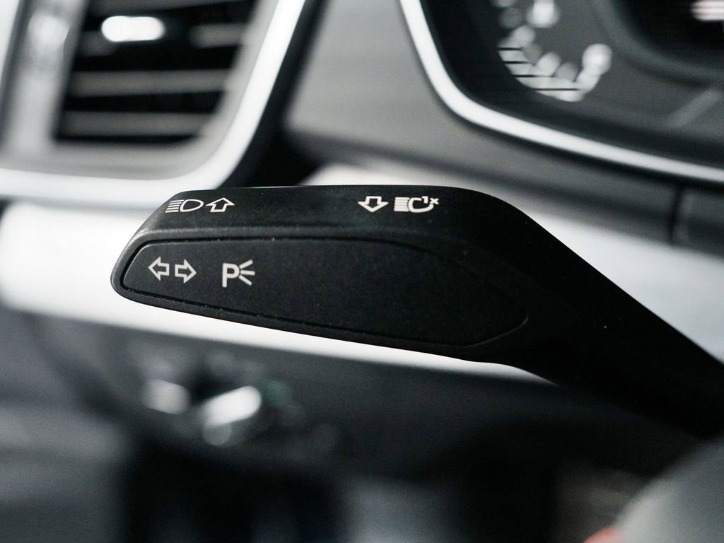 Used 2019 Audi SQ5 Premium Plus w/ Premium Plus Package image 23