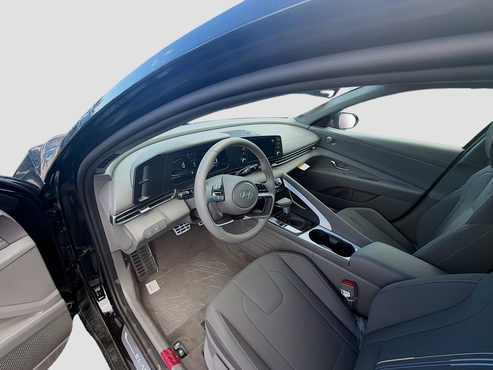 New 2026 Hyundai Elantra SEL Sport Premium FWD image 7