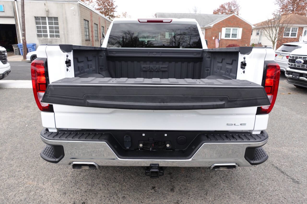 Used 2022 GMC Sierra 1500 SLE w/ X31 Off-Road Package AWD/4WD image 25