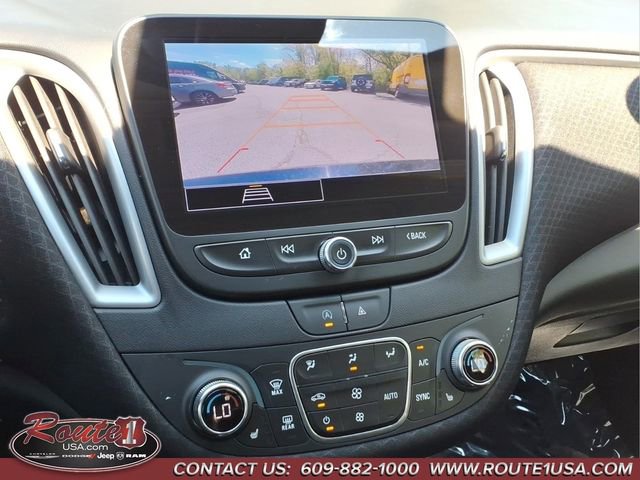 Used 2023 Chevrolet Malibu LT FWD image 21