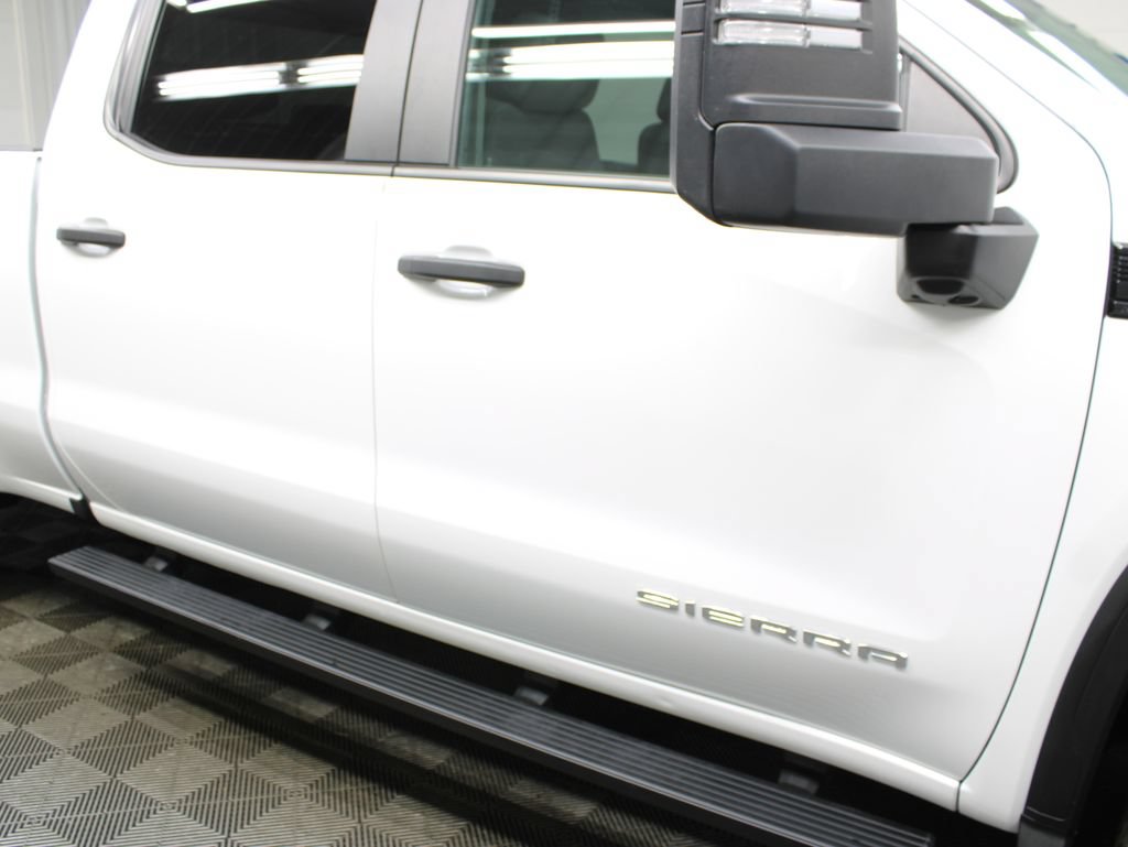 Used 2025 GMC Sierra 1500 Pro w/ Graphite Edition AWD/4WD image 32