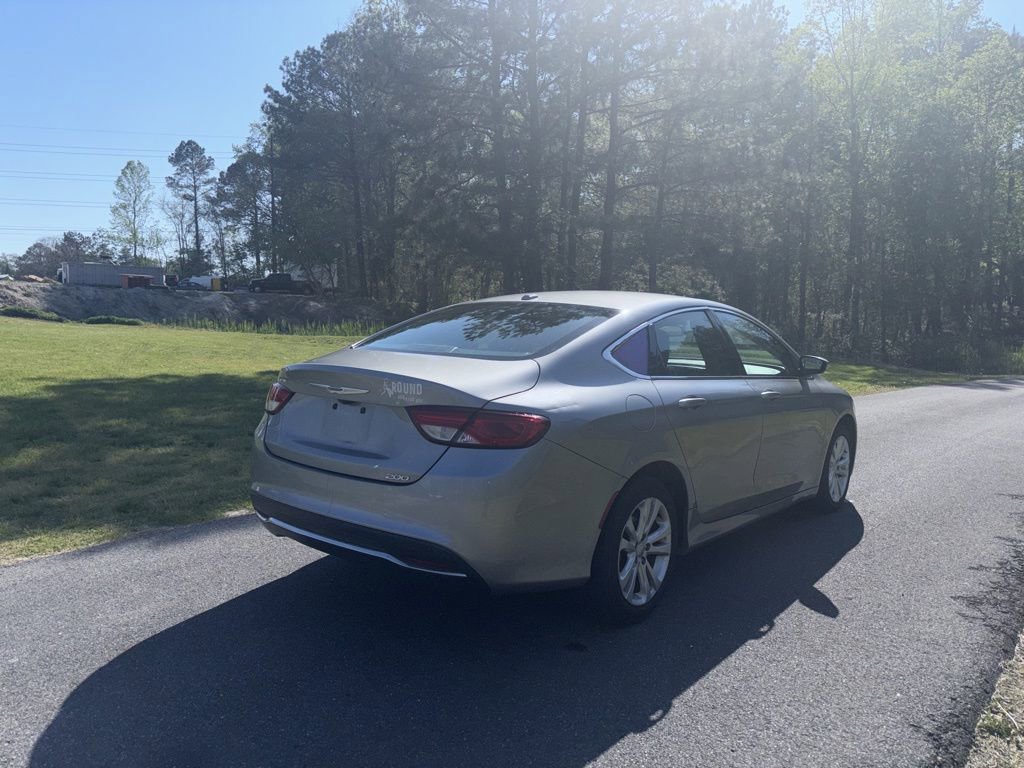 Used 2015 Chrysler 200 Limited w/ Convenience Group image 6