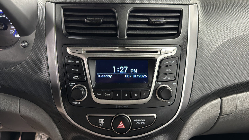 Used 2016 Hyundai Accent SE image 24
