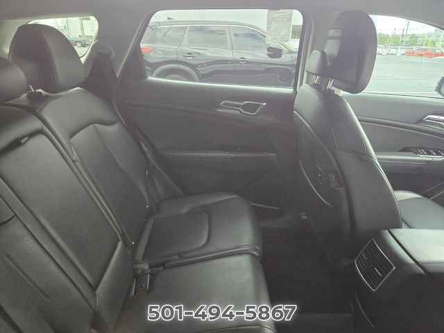 Used 2025 Kia Sportage EX FWD image 10