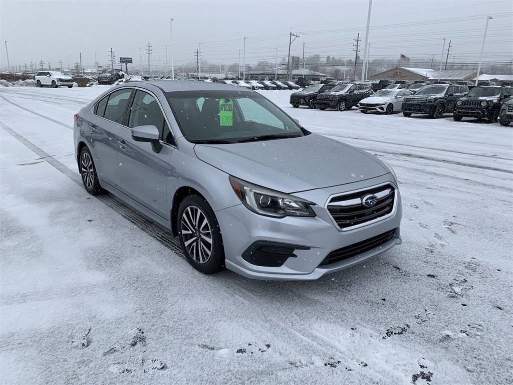 Used 2018 Subaru Legacy 2.5i Premium image 2