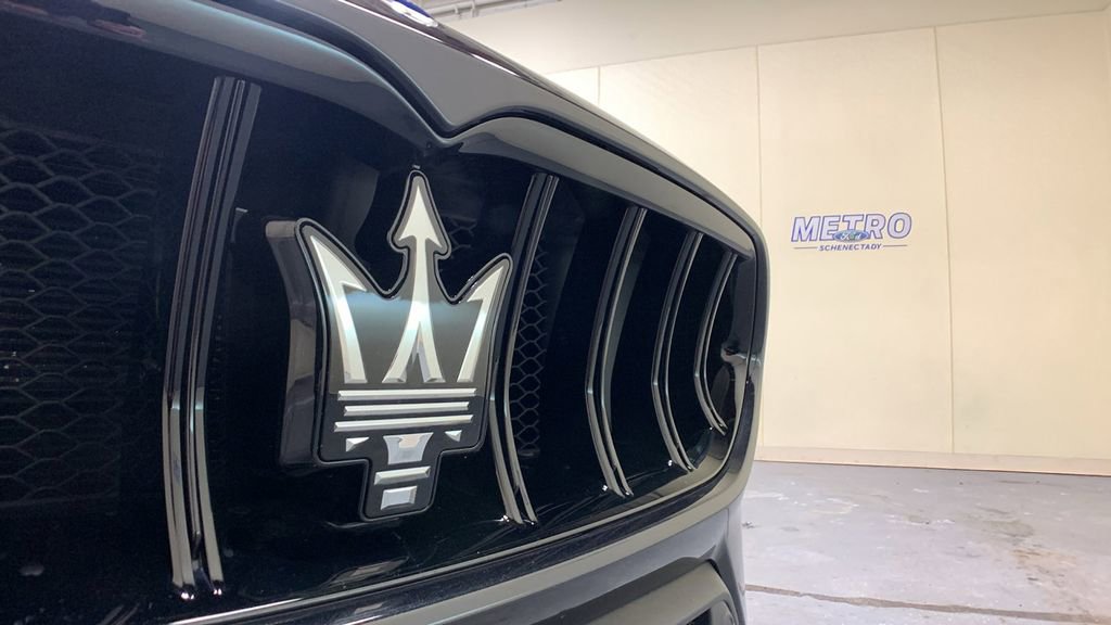 Used 2025 Maserati Grecale Modena image 51