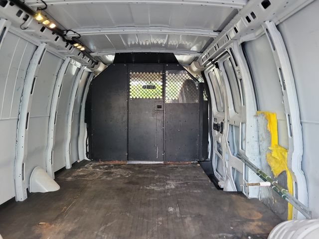 Used 2020 Chevrolet Express 2500 Extended w/ Driver Convenience Package RWD image 6