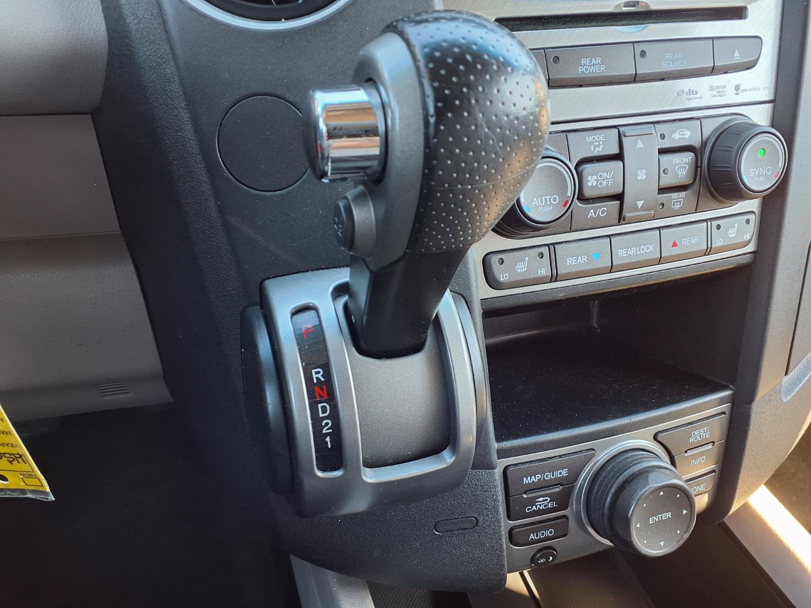 Used 2013 Honda Pilot Touring image 12