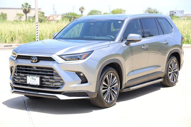 Certified 2025 Toyota Grand Highlander AWD Hybrid image 3
