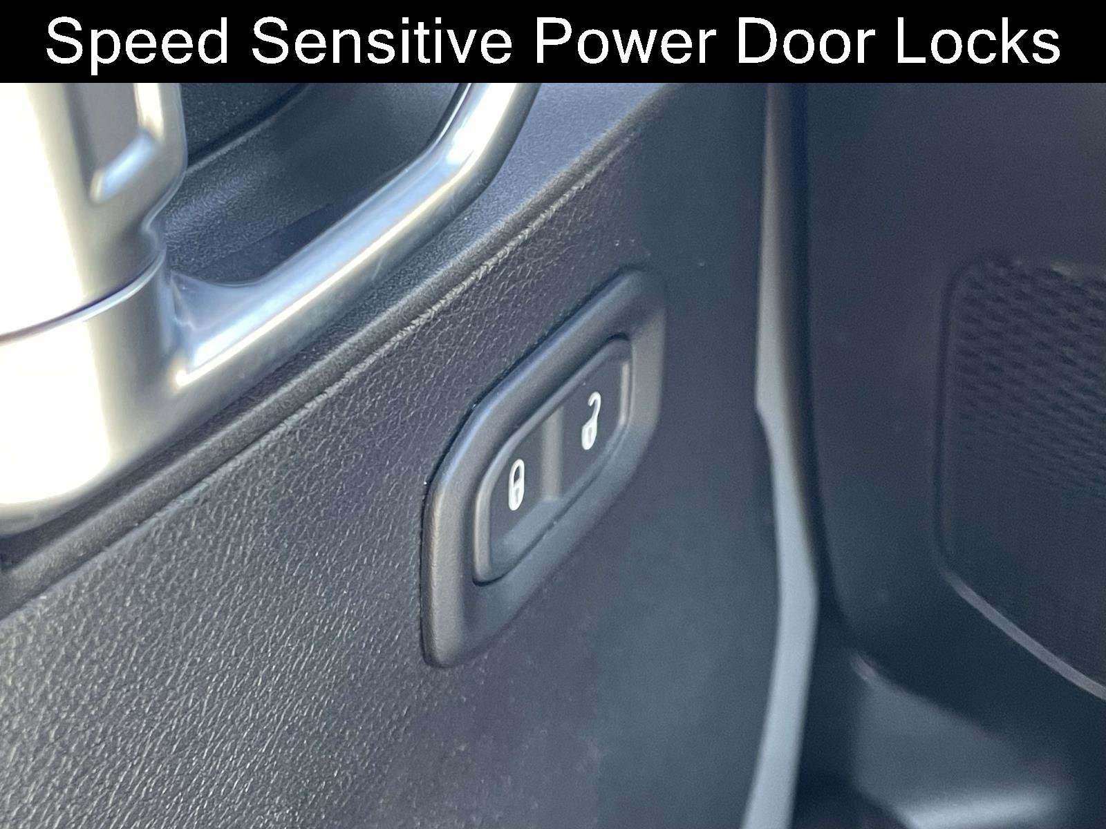 Used 2022 Jeep Wrangler Unlimited Sport w/ Xtreme Recon 35" Tire Package image 10