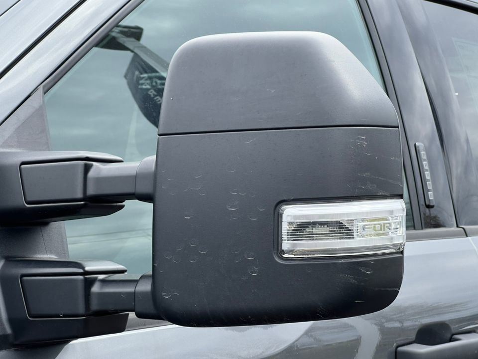 Used 2023 Ford F250 XLT w/ Snow Plow/Camper Package AWD/4WD image 35