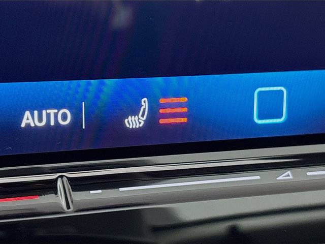 New 2025 Volkswagen Tiguan SE image 20