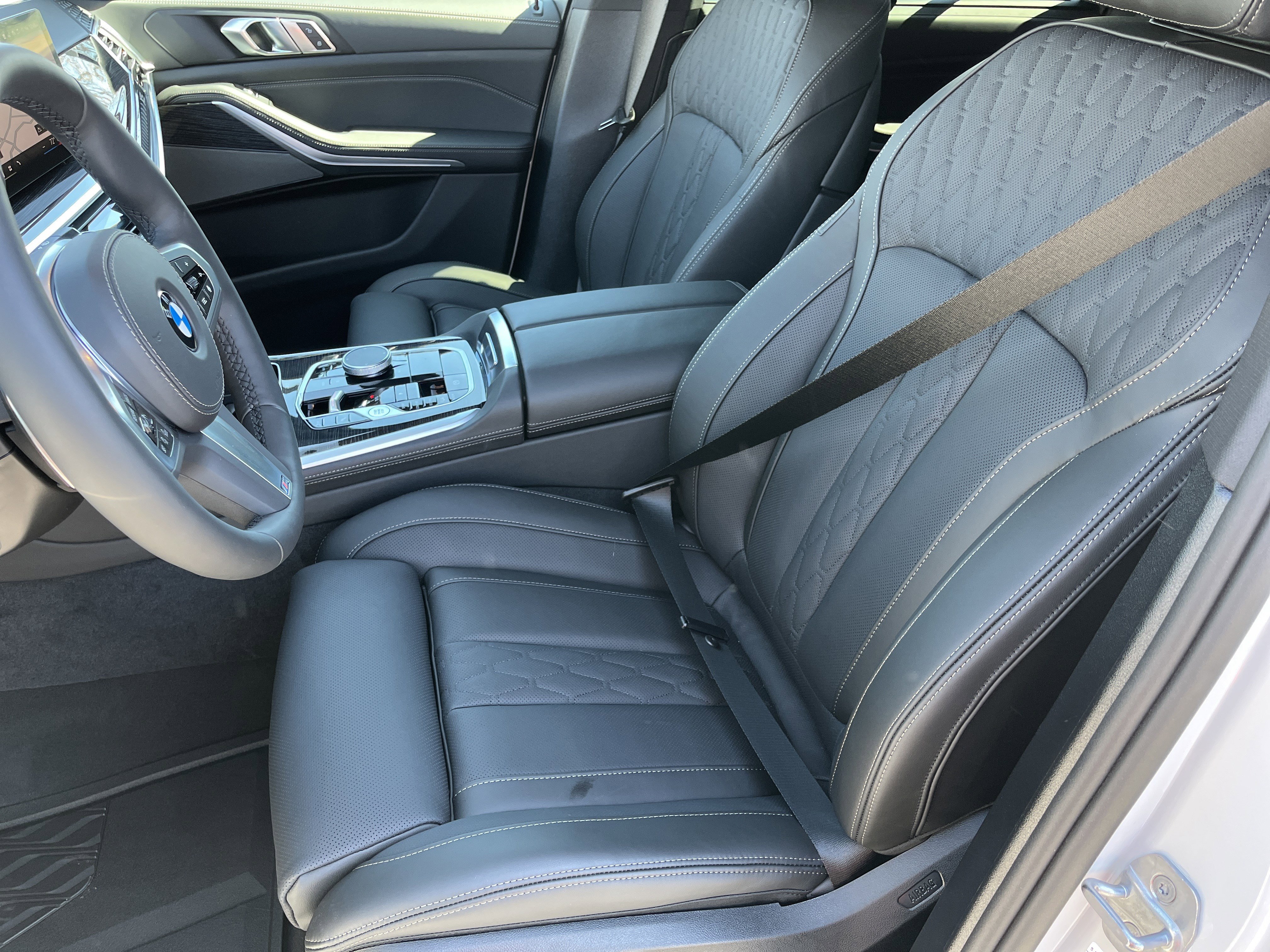 New 2026 BMW X5 xDrive40i AWD/4WD image 18