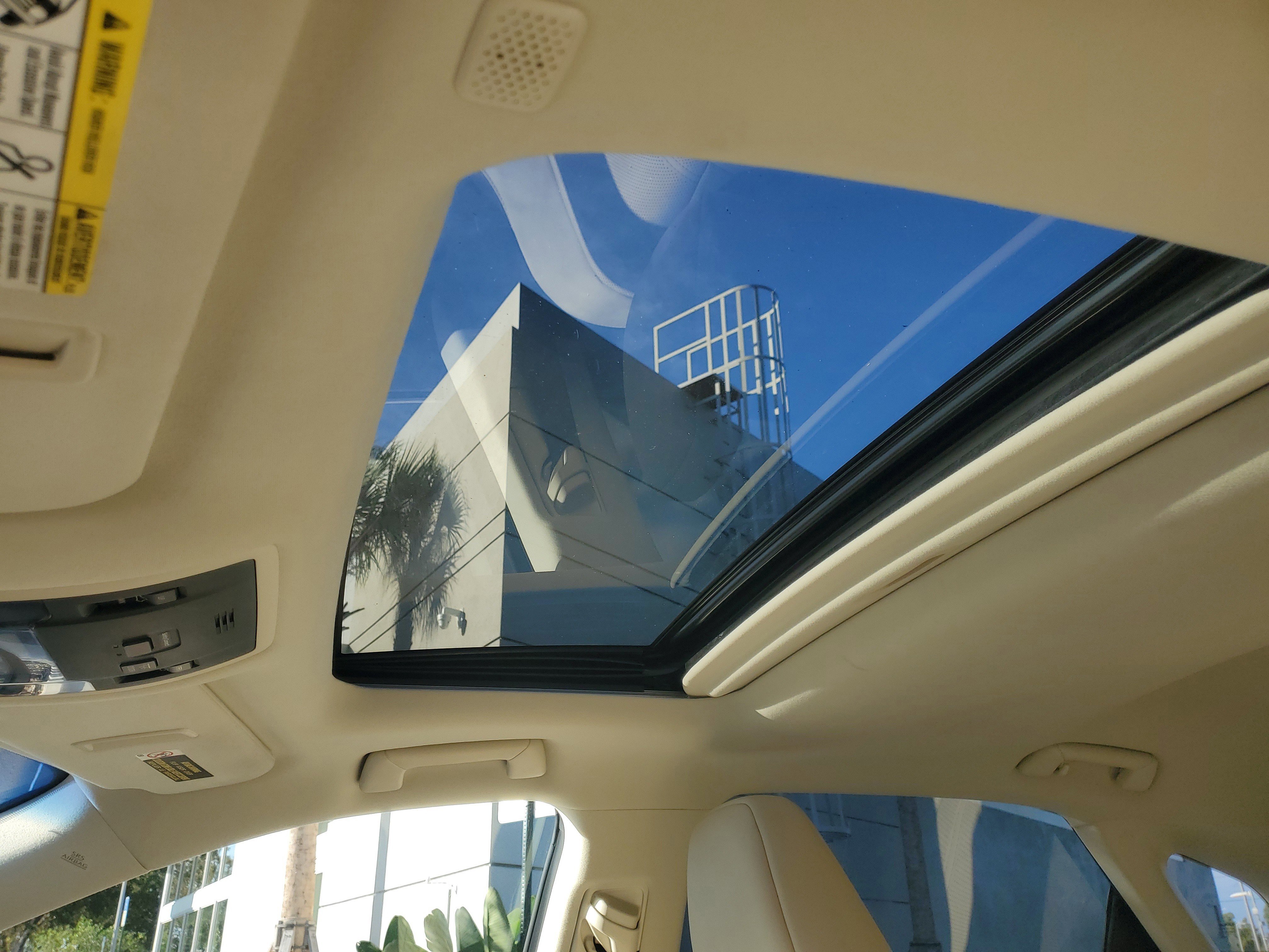 Used 2018 Lexus RX 350 AWD image 18