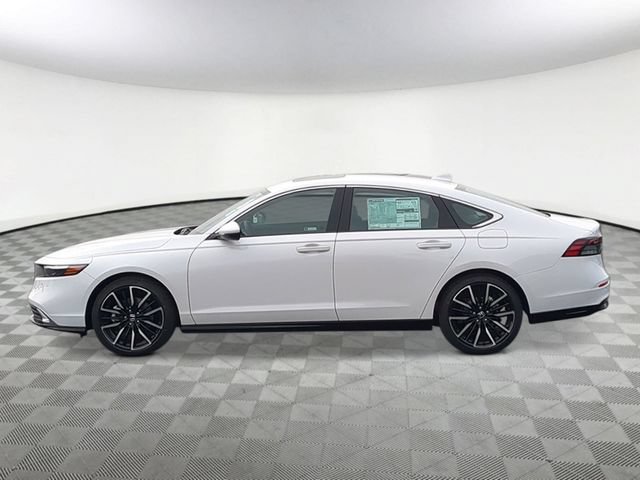 New 2026 Honda Accord Touring image 2