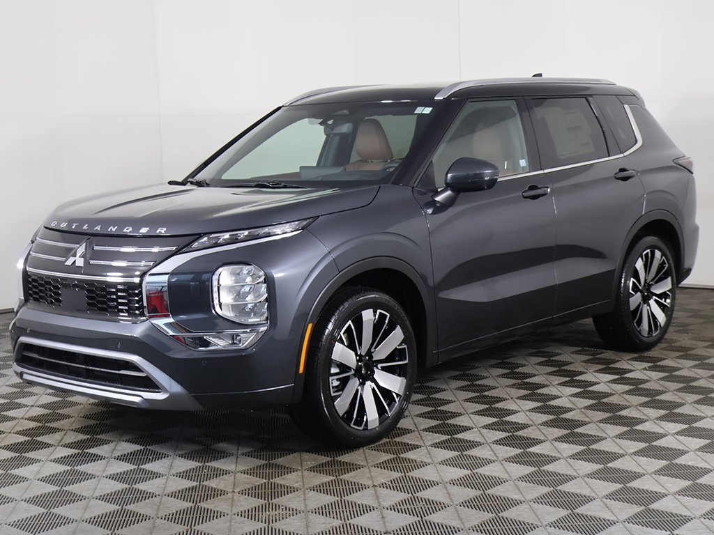 New 2025 Mitsubishi Outlander SEL image 13