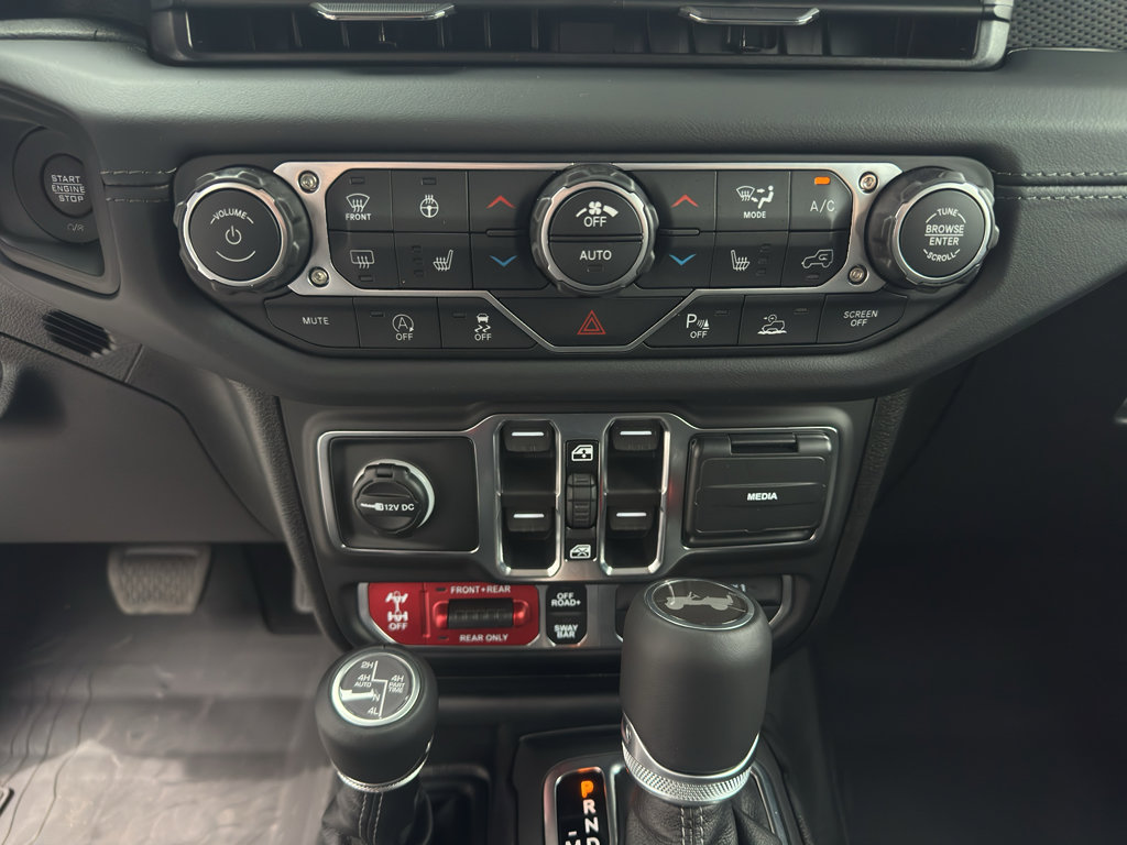 New 2026 Jeep Wrangler Unlimited Rubicon AWD/4WD image 15