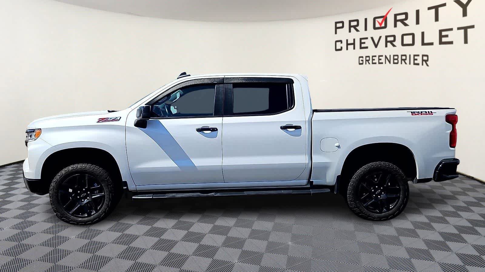 Certified 2022 Chevrolet Silverado 1500 LT Trail Boss AWD/4WD image 5