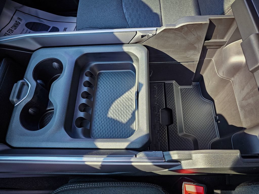 New 2027 RAM 3500 Big Horn AWD/4WD image 33