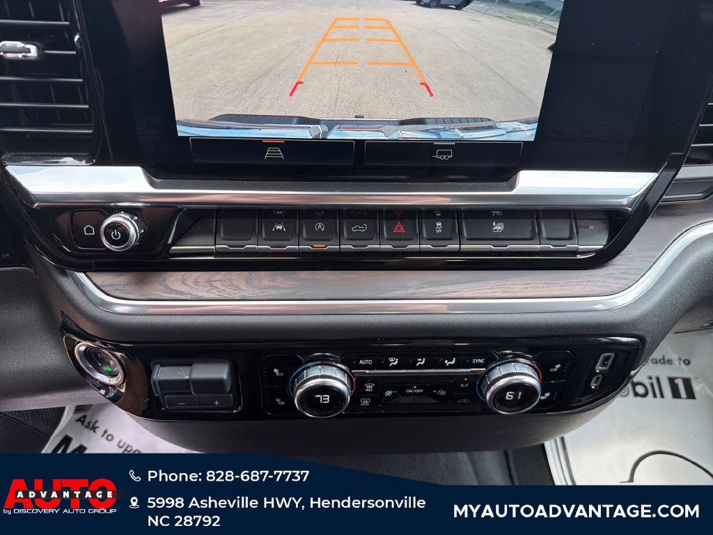 Used 2025 GMC Sierra 1500 SLT AWD/4WD image 18