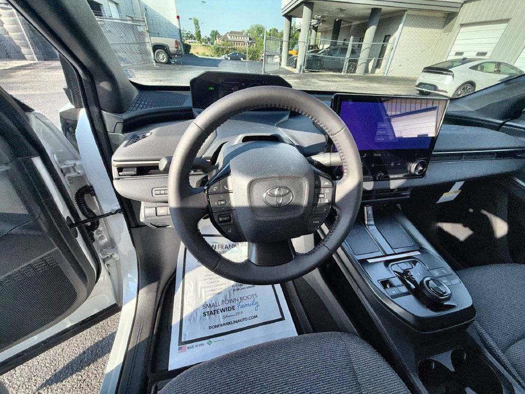 Used 2026 Toyota bZ FWD image 20