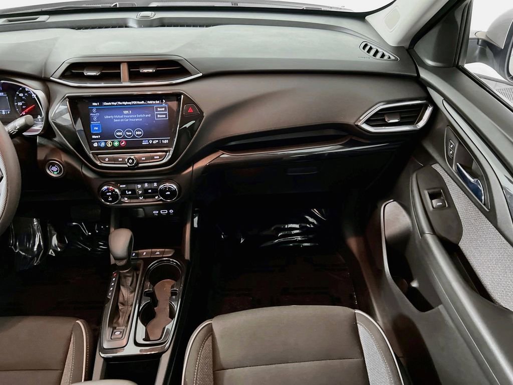 Used 2021 Chevrolet TrailBlazer LT w/ Convenience Package FWD image 22
